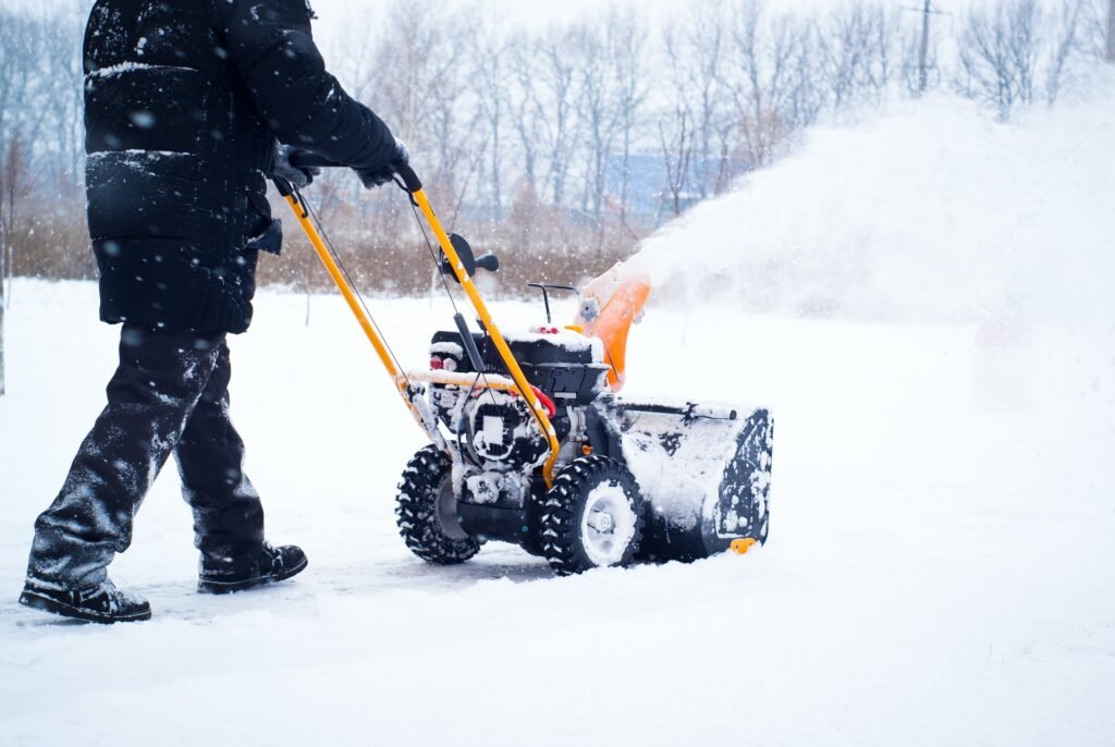 best snow removal service in clarence