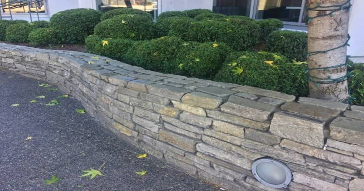 Read more about the article Retaining Wall Installers in Lancaster: What are the three types of retaining walls?